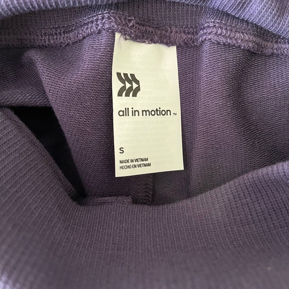 All In Motion Purple Ribbed High Rise Jogger Pants - Picture 3 of 5